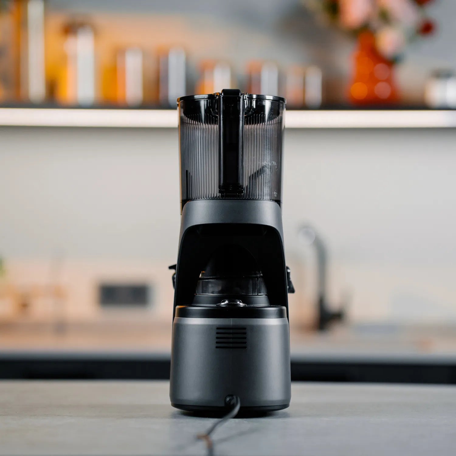 C16 Cold Press Juicer - Canoly